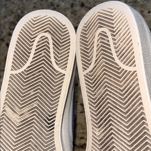 Nike Blazer Mid - Picture 7 of 12